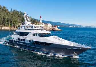 Last Call Yacht Charter in Mexico