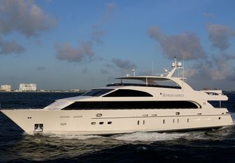 Renaissance Yacht Charter in USA