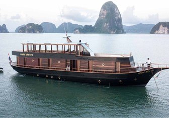 Maha Bhetra Yacht Charter in South East Asia