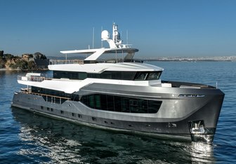 One Zero yacht charter Numarine Motor Yacht