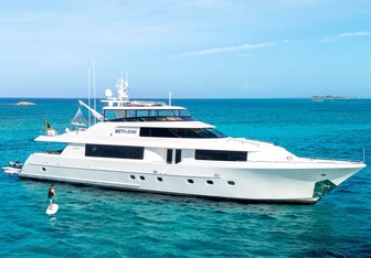 Beth Ann Yacht Charter in New England