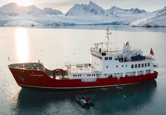 Vikingfjord Yacht Charter in Helsinki