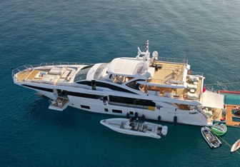 Love T Yacht Charter in Capri