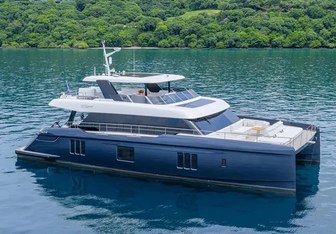 Colibri yacht charter Sunreef Yachts Motor Yacht
                                    
