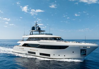 Mac One Yacht Charter in French Riviera