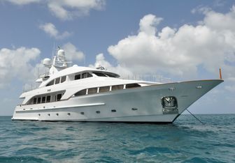 Hoshi Yacht Charter in Mediterranean