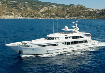 Penelope Yacht Charter in South of France