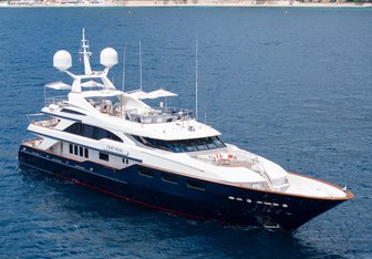Come Prima Yacht Charter in Italy