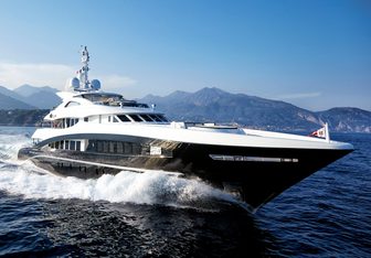 Rocket yacht charter Heesen Motor Yacht
                                    