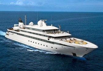 Lauren L Yacht Charter in Mediterranean