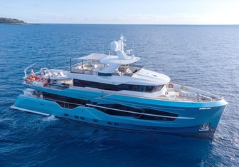 Ray yacht charter Numarine Motor Yacht
                                    