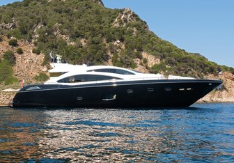 Agapa yacht charter Sunseeker Motor Yacht
                                    