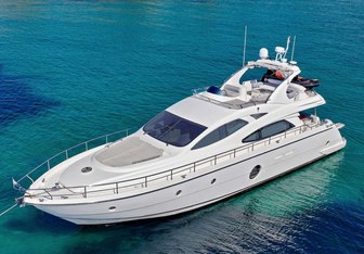 BlueWave Yacht Charter in Greece