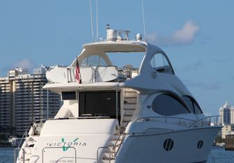 Victoria 68 Yacht Charter in Florida