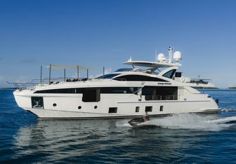 Carpe Diem yacht charter Azimut Motor Yacht
                                    