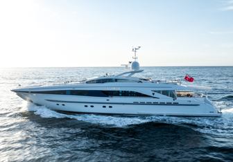 Lumir Yacht Charter in The Kimberley