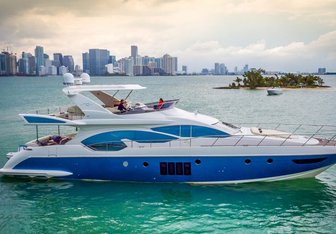 Seven Yacht Charter in Bahamas