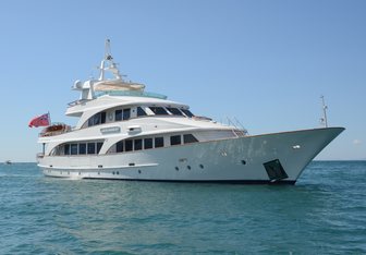 Camellia I Yacht Charter in Antiparos