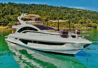 Olibano yacht charter Intermarine Motor Yacht
                                    