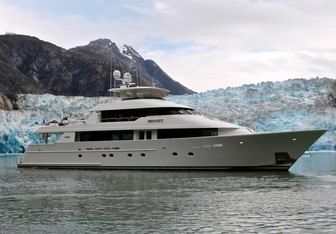 Serengeti Yacht Charter in Alaska