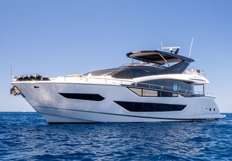 Moonlight yacht charter Sunseeker Motor Yacht
                                    