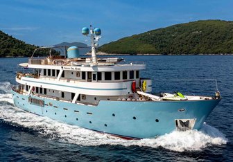 Donna Del Mare yacht charter Aegean Yacht Motor Yacht
                                    