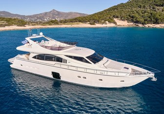 Golden Yacht yacht charter Ferretti Yachts Motor Yacht
                                    