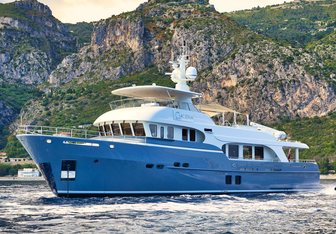 Galena yacht charter Moonen Motor Yacht
                                    