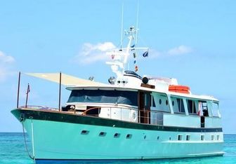 Bonaparte Yacht Charter in Andros Island