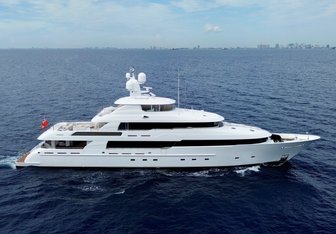 Noverra Yacht Charter in North America
