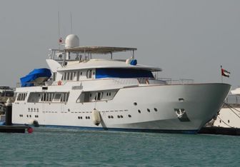 Finesse yacht charter CRN Motor Yacht
                                    