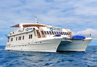 Archipel I Yacht Charter in South America