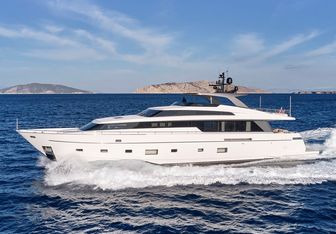 Rare Diamond Yacht Charter in Athens