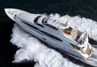 Center Ring Yacht Charter in Florida
