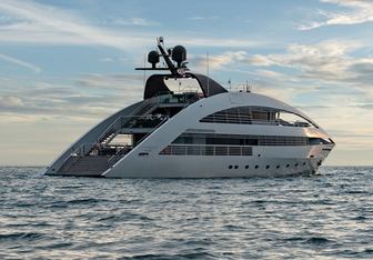 Ocean Emerald Yacht Charter in United Arab Emirates