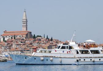 Cadabra Yacht Charter in East Mediterranean