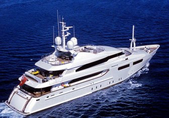 Titian Pearl Yacht Charter in French Riviera