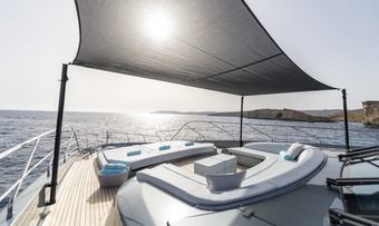 Figurati yacht charter lifestyle