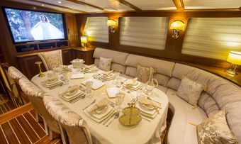 Ece Berrak yacht charter lifestyle