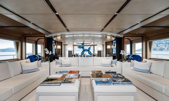 Ventum Maris yacht charter lifestyle