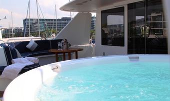 Sea Bear yacht charter lifestyle