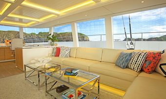 Bundalong yacht charter lifestyle