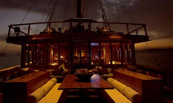 Silolona yacht charter lifestyle