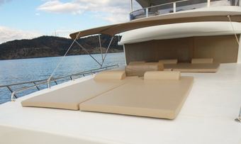 Babosch yacht charter lifestyle
