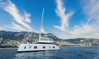 Kutsunga yacht charter Sunreef Yachts Sail Yacht