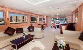 Canpark yacht charter lifestyle