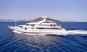 O'Eva yacht charter CMN Yachts Motor Yacht