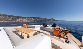 Mirka yacht charter lifestyle