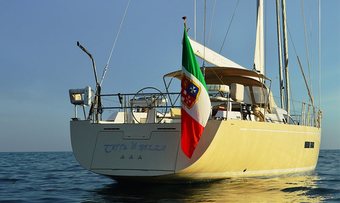 Terra Di Mezzo yacht charter lifestyle