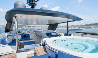 Alulim yacht charter lifestyle